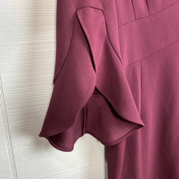 DKNY Burgundy Sheath Pencil Formal Dress V-neck Bell Sleeves 10 - Picture 3 of 5